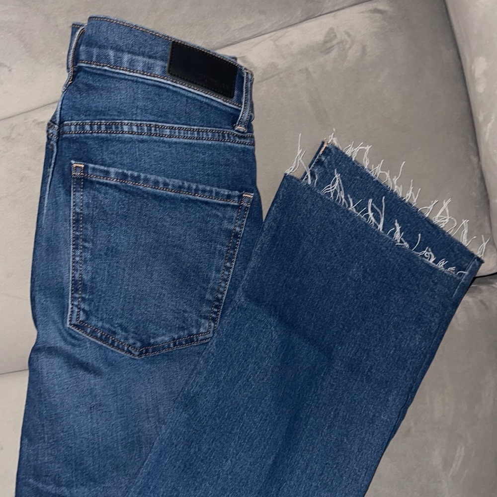 Cropped Flare High Rise Jeans - Picture 10 of 11